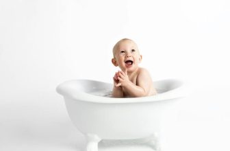 Simple Steps to a Stress-Free Baby Bath